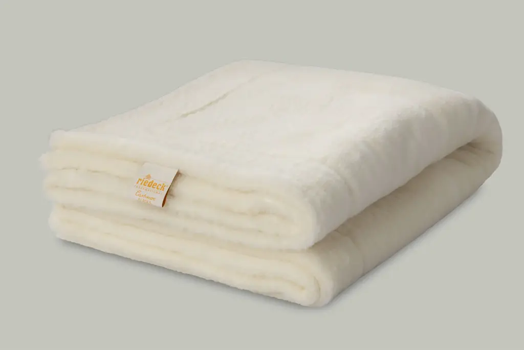 Peitto "Kaschmir Alaska de Luxe"